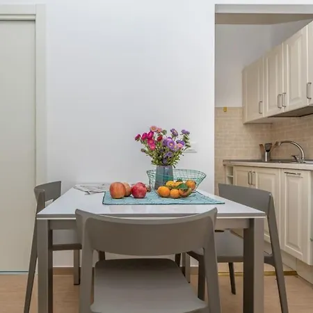 Ferienwohnung Liberty House, In Stile Retro! Mailand Exterior foto